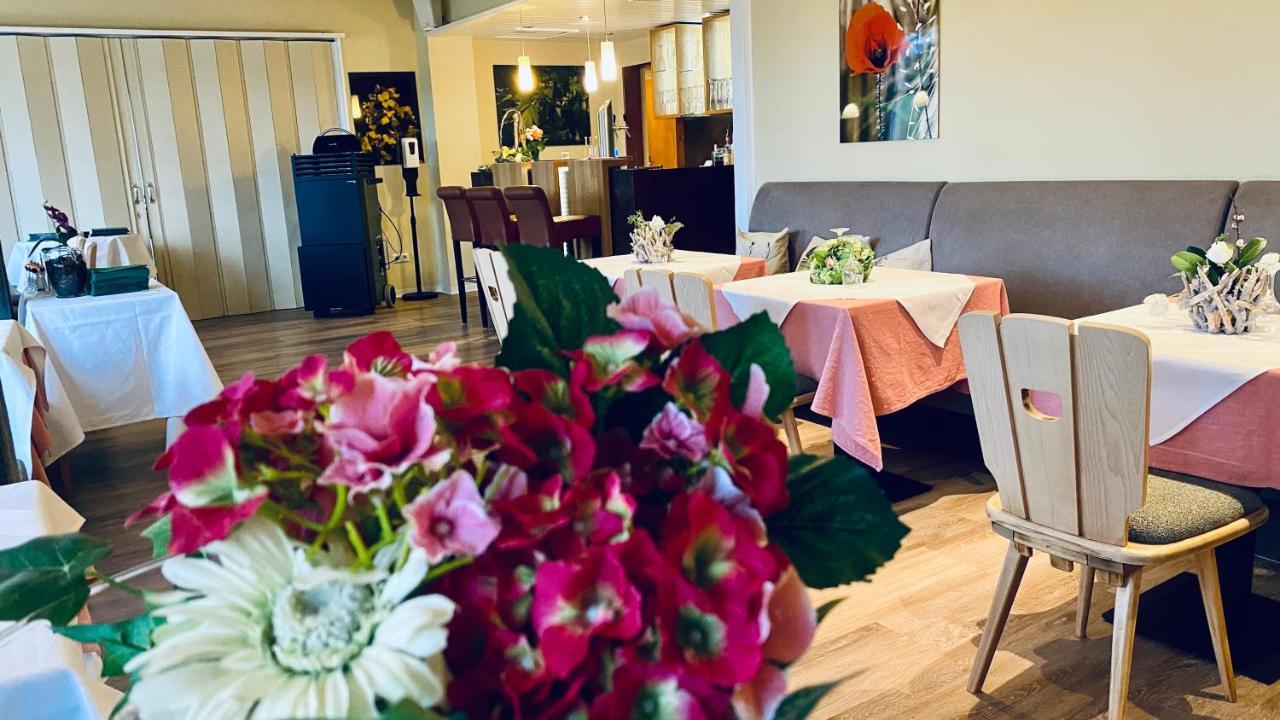 Sonnenhof Zur Altenburg Hotel 2*
